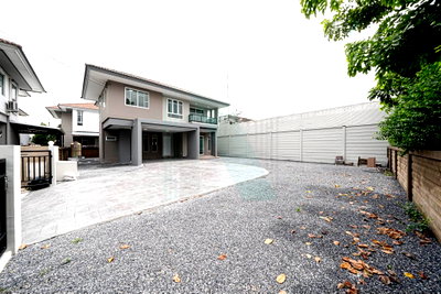 ขายบ้านเดี่ยว : 📌 ขายบ้านเดี่ยว โครงการ ฮาบิเทีย เวนต์ ปัญญาอินทรา 2 ชั้น 3 ห้องนอน 3 ห้องน้ำ