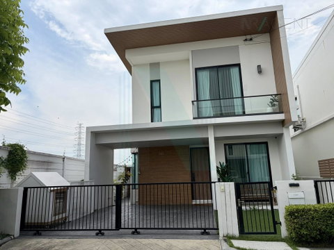 📌 ให้เช่าบ้านแฝด 2 ชั้น โคโม่ เบียงก้า บางนา 4 ห้องนอน 3 ห้องน้ำ