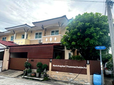 ทาวน์โฮม เขตบางแค : ขายทาวน์เฮาส์ 2 ชั้น หลังมุม ทำเลดี เดินทางสะดวก ใกล้ถนนพรานนกตัดใหม่
