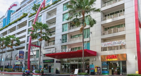 🔥 Available Now! The Trendy Sukhumvit 13 - Book Before It's Gone! 🔥
