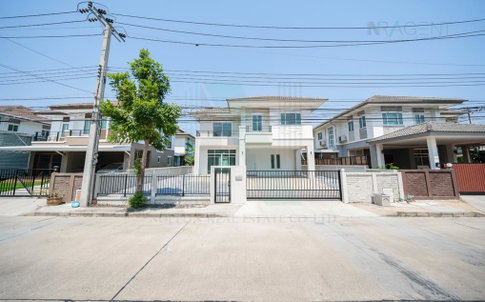 📌 ขายบ้านเดี่ยว โครงการ เดอะ แพลนท์ บางนา 2 ชั้น 3 ห้องนอน 3 ห้องน้ำ