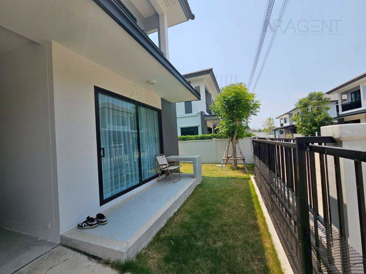 รูป 📌 ขายบ้านแฝด โครงการ บริทาเนีย บางนา-สุวรรณภูมิ กม.26 2 ชั้น 3 ห้องนอน 3 ห้องน้ำ - รูปที่ 2/8