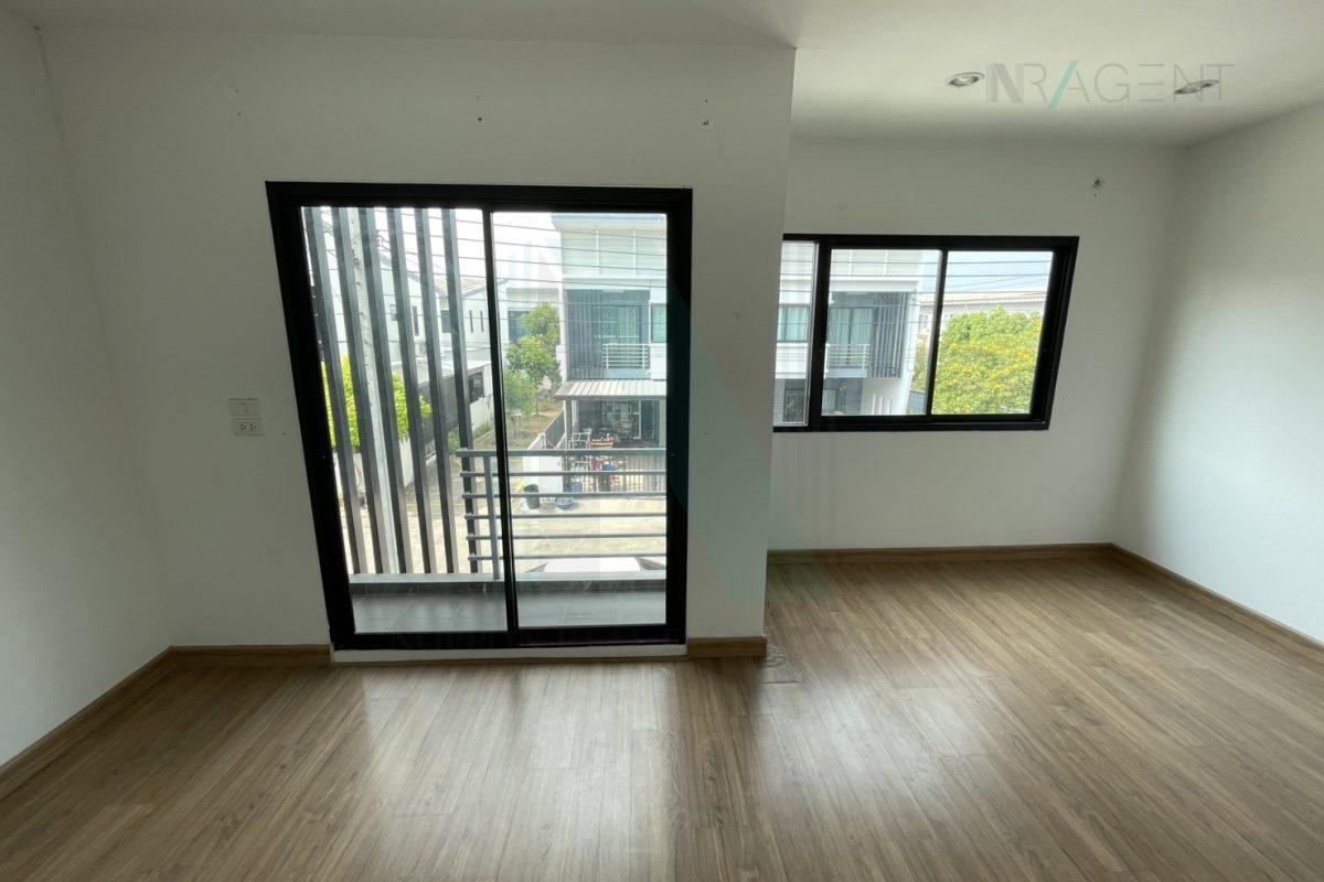 รูป 📌 ขายทาวน์เฮาส์ โครงการ บ้านลภาวัน 23 2 ชั้น 3 ห้องนอน 2 ห้องน้ำ - รูปที่ 4/8