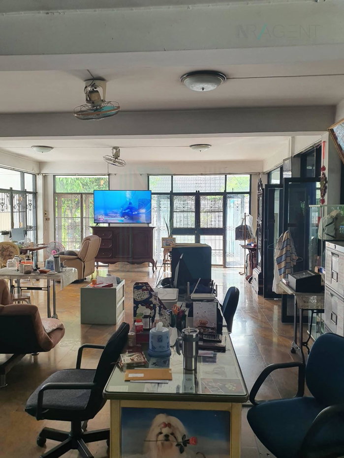 รูป 📌 ขายบ้านเดี่ยว โครงการ หมู่บ้านราชตฤณมัย 2 ชั้น 5 ห้องนอน 7 ห้องน้ำ - รูปที่ 5/8