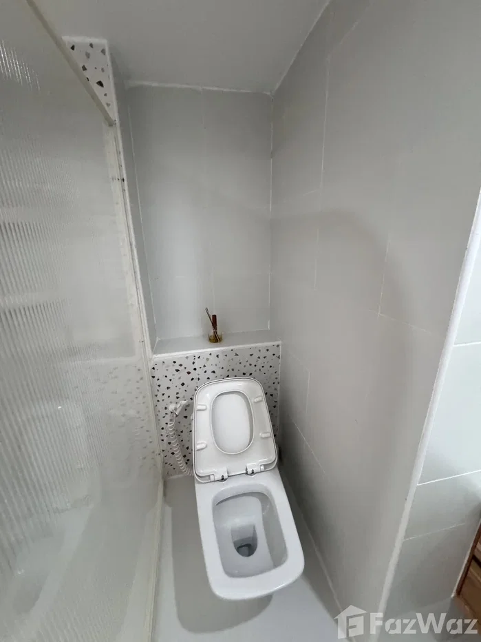 picture 1 bedroom 6640193 - 11/12