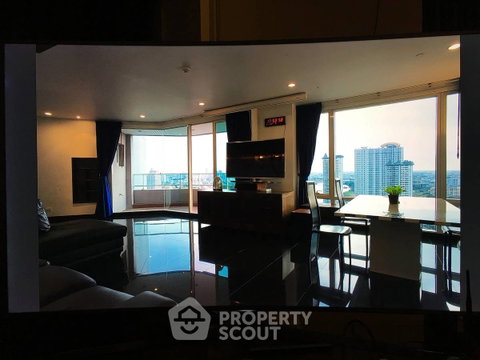 คอนโด 3 ห้องนอน 167 ตร.ม. ชั้น 25 ขาย Watermark Chaophraya ใกล้ BTS กรุงธนบุรี (ID 3149278)