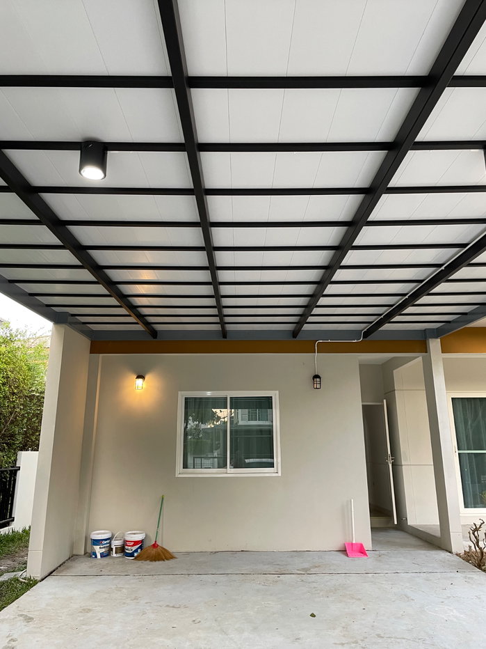 picture Home for sell Mantana Lake Watchrapon - 2/14