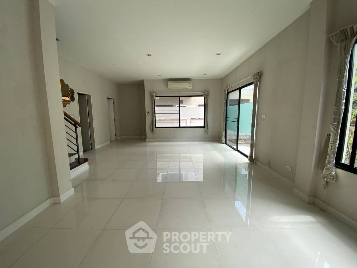 รูป บ้าน 3 ห้องนอน โครงการ Centro Ramindra 109 ย่านบางชัน กรุงเทพฯ (ID 1529947) - รูปที่ 12/24