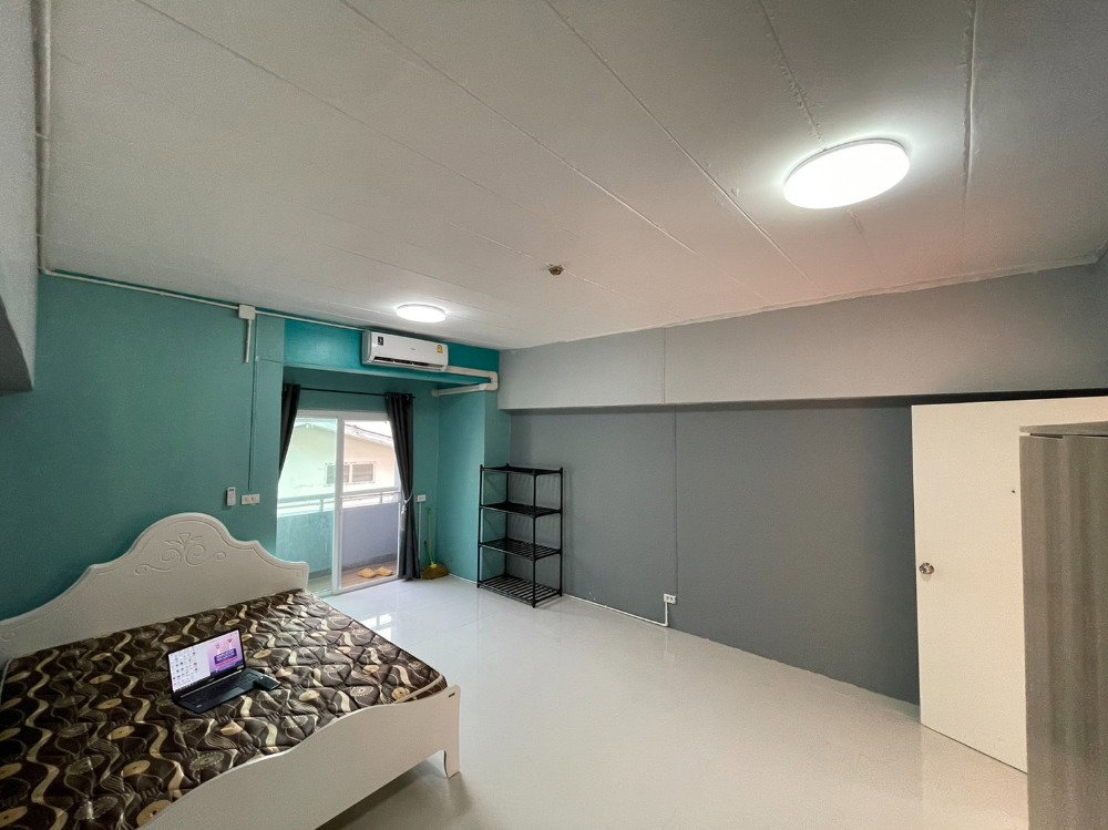 picture condo for sale sinthanee ramintra - 2/8