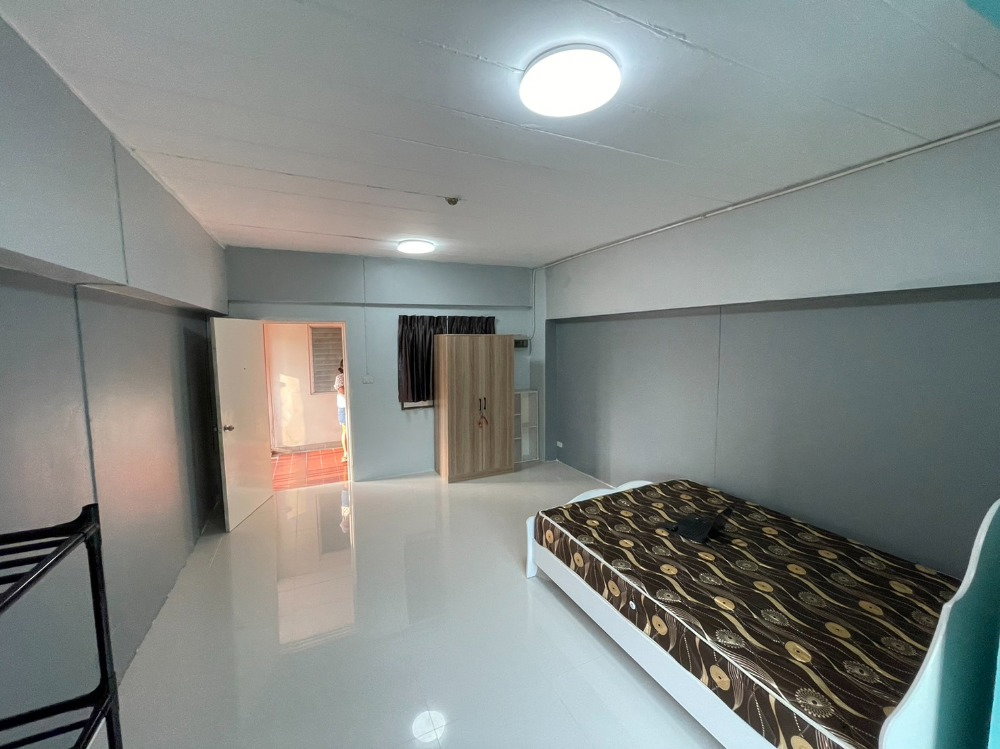 picture condo for sale sinthanee ramintra - 3/8