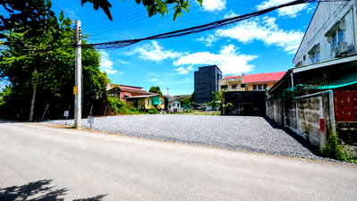 ที่ดิน วิทยาลัยศิลปหัตถกรรมกรุงเทพ : ขายที่ดิน ลาดพร้าว 101 ซอย 46 ฝั่งตรงข้ามโรงเรียนวัดบึง ท้ายซอยลัดไปออกโพธิ์แก้วได้