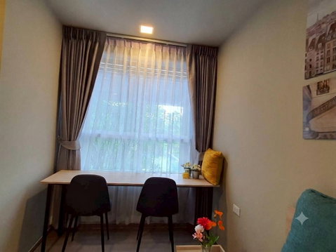 MRT Bang Khun Non 2.1 km. D condo panaa ( Rental ) Price  9,000 Baht