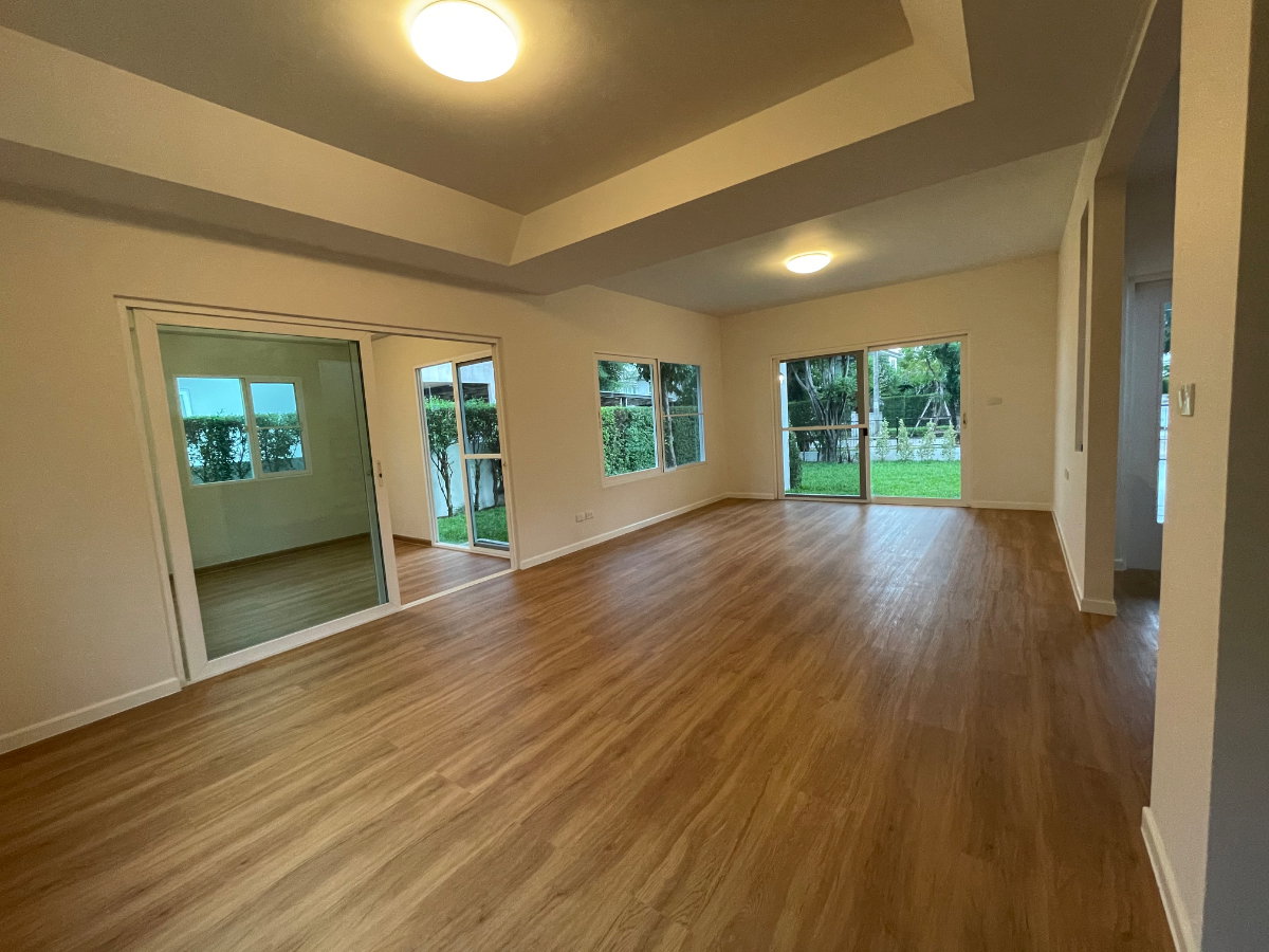 picture Home for sell Mantana Lake Watchrapon - 8/14