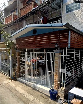 ทาวน์โฮม MRT บางยี่ขัน : ขาย ทาวน์เฮ้าส์ 3 ห้องนอน ใน อรุณอมรินทร์, กรุงเทพมหานคร 6638807