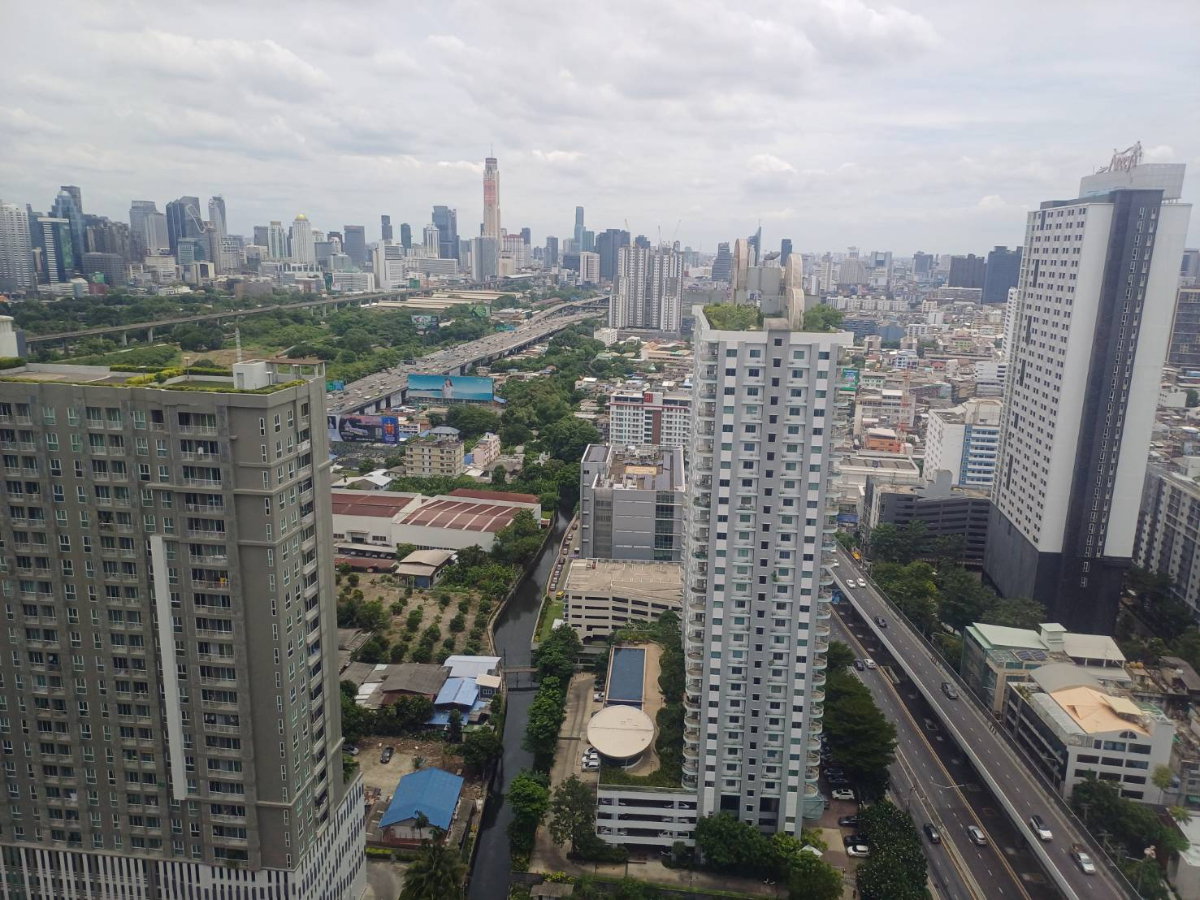 รูป ไนท์บริดจ์ สเปซ พระราม 9 ชั้น 24  วิวสวยมากกก - รูปที่ 12/19