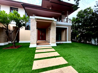 บ้านเดี่ยวให้เช่า : Narasiri พัฒนาการ บ้านเดี่ยวหรู 4 ห้องนอน 350 ตร.ม. พร้อมเข้าอยู่