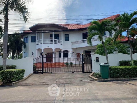 บ้านเช่า 4 ห้องนอน Paradise Villa 2 พัทยา โซนพัทยาตะวันออก (ID 3153582)