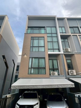 Estara Pattanakarn ทาวน์โฮมหรู 3 ห้องนอน 200 ตร.ม. ราคาดี พร้อมเข้าอยู่