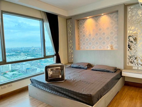 # For Rent | Thru Thonglor Condo | 2 Bedrooms | 62 SQ.M. | High Floor | Open City View