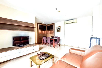 Condos for sale : 2-BR Condo For Sale, Life @ Sathorn 10, 100m to BTS Saint Louis (ID 3149401)