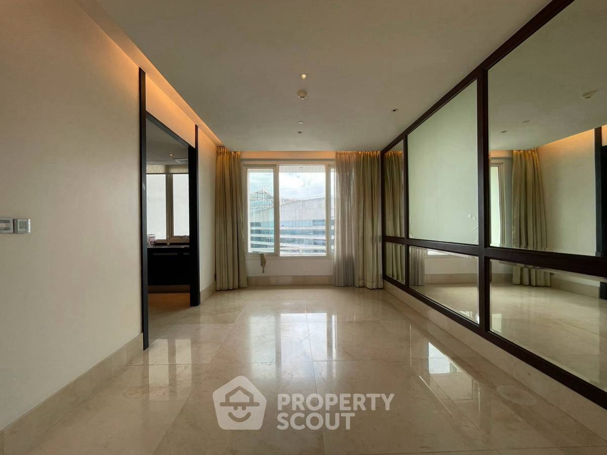 รูป คอนโด 3 ห้องนอน ชั้น 32 พื้นที่ 223 ตร.ม. The Infinity ใกล้ BTS ช่องนนสิ 80 ม. (ID 3153408) - รูปที่ 8/18
