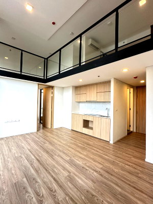 ขายคอนโด : 🔥ขาย คอนโดหรู Duplex Ramada Plaza Residence Sukhumvit 48 ชั้น 29 วิวโค้งแม่น้ำบางกระเจ้า 2 ห้องนอน 79 ตร.ม. ✅ ห่างจาก BTS อ่อนนุช เพียง 300 เมตร