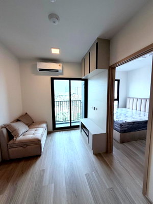 คอนโดให้เช่า : 💥💥ปล่อยเช่า!! The Privacy Parc Taopoon 1Bed Plus 35 ตรม.ชั้น 8 ห้องใหม่ พร้อมอยู่!! สนใจ Line ID: @atfirm💥💥