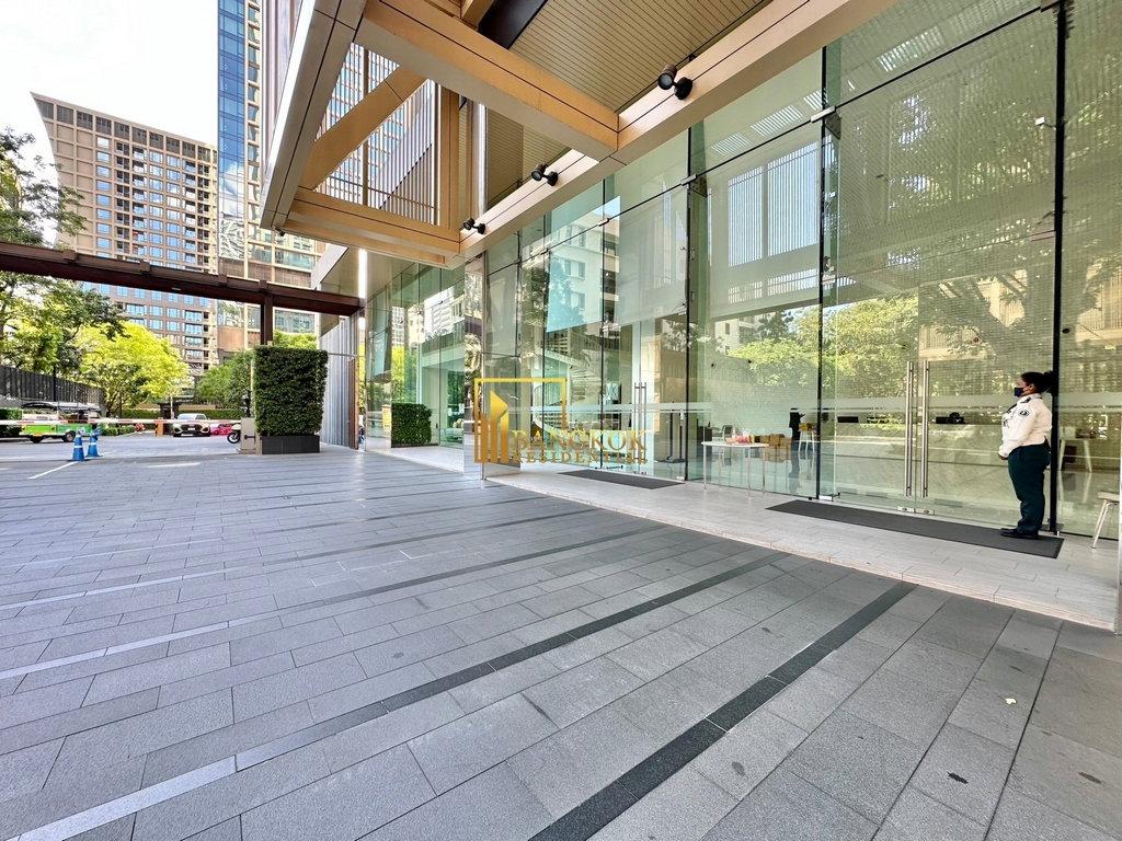 picture Sindhorn Residence | Luxurious Studio Type Condo For Rent - BR17531CD - 21/23