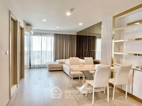 1-BR Condo For Sale Life Ladprao, 100m to BTS Ha Yaek Lat Phrao (ID 3148795)