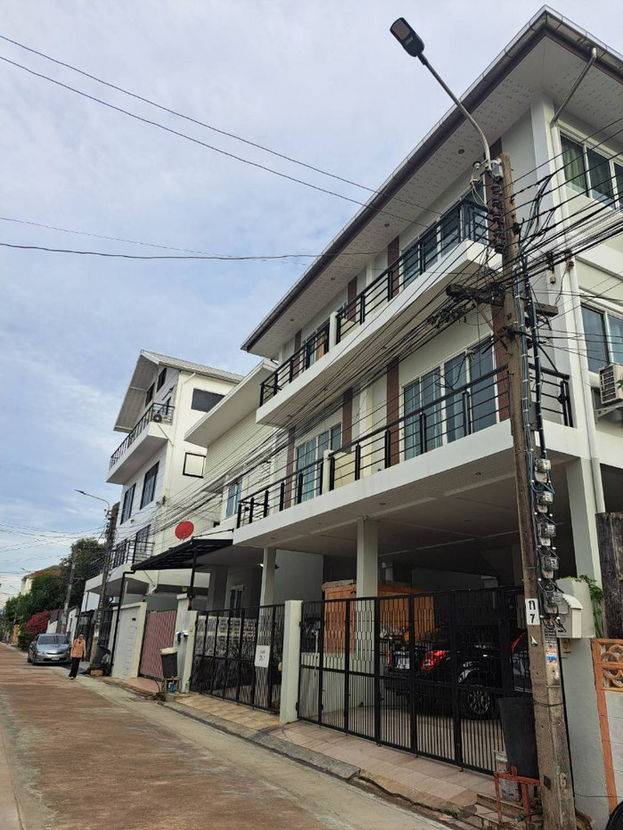 รูป บ้าน/โอมออฟฟิศในซอยพัฒนาการ 50  - รูปที่ 2/14