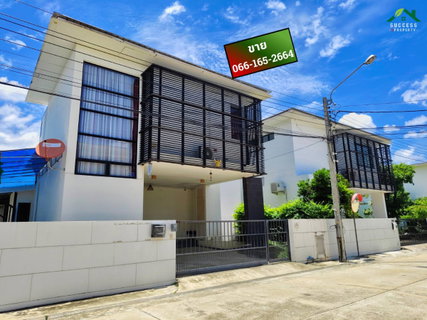 ขายบ้านเดี่ยว เซนมูระ ศรีนครินทร์-บางนา พื้นที่ใช้สอยเยอะ ทำเลดีติดถนนใหญ่ เข้าออกสะดวก ใกล้ทางด่วน ใกล้เมกะบางนา ใกล้รถไฟฟ้าสายสีเหลือง