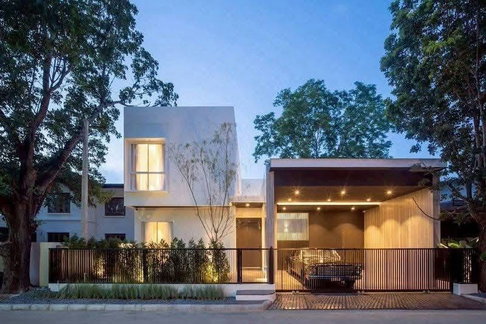 Modern Pool Villa for Rent, 400 sq.m., Doi Suthep view, 4 bedrooms, 4 bathrooms