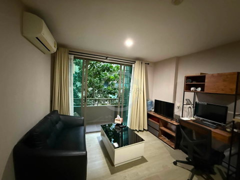 🔥For Rent🔥 Metro Luxe Ratchada Beautiful resort-style condo with a relaxing atmosphere—perfect for unwinding after work.🟠🔵PS-22601339💚@propsync