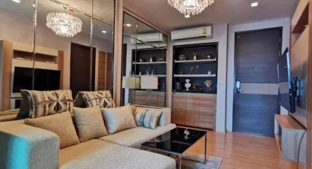 picture Rhythm                       Sathorn  - 4/6