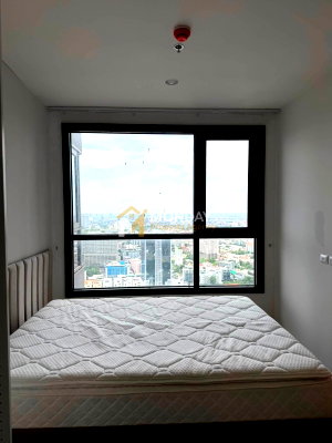 Condos for sale : 🔥MD-26066673 Rare Item! Beautiful Condo, Below Market Price, XT Huai Khwang. Book Now Before It's Gone! 🔥