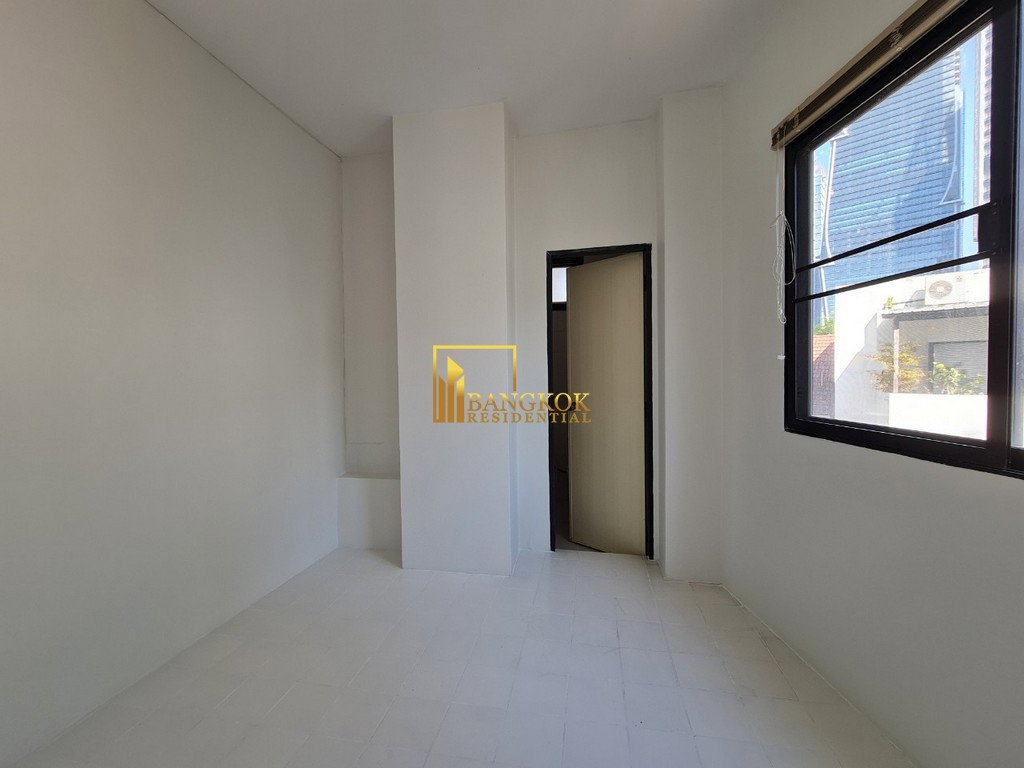 รูป Elegant 3 Bedroom Apartment in Sathorn - BR0110AP - รูปที่ 25/31