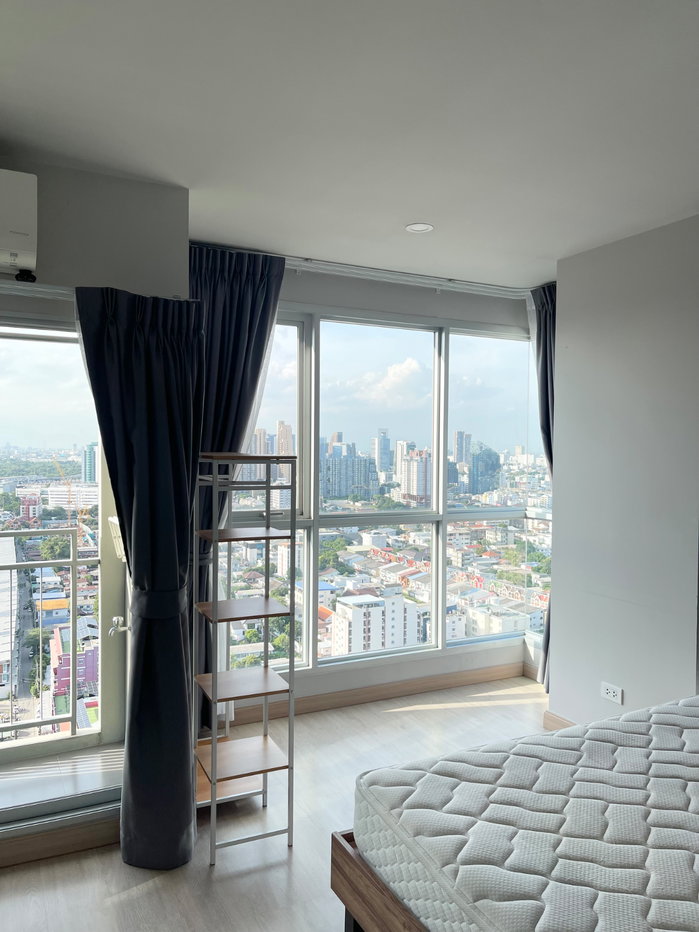 picture For rent Condo Lumpini selected  - 4/27