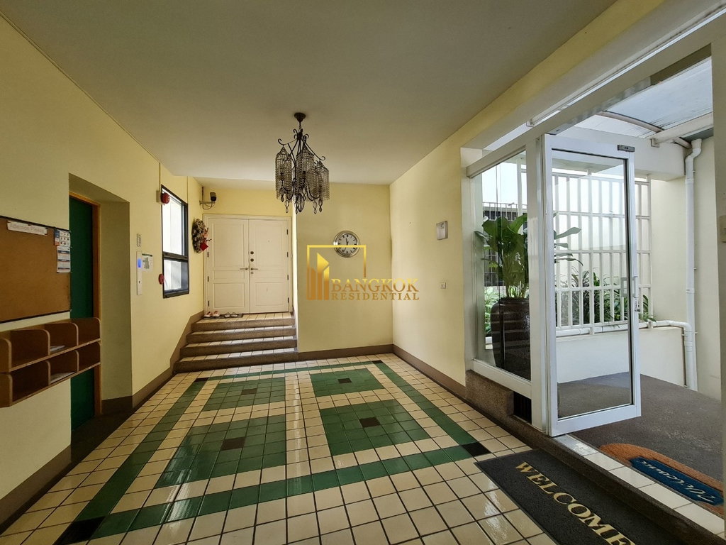 รูป Elegant 3 Bedroom Apartment in Sathorn - BR0110AP - รูปที่ 30/31