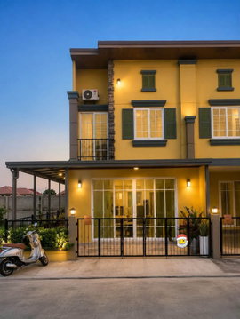🏡 ปล่อยเช่าทาวน์โฮมหลังมุม โกลเด้นทาวน์ รังสิต–คลองสาม 4 ห้องนอน 3 ห้องน้ำ บ้านไซซ์ใหญ่สุดของโครงการ ติดสวนส่วนกลาง