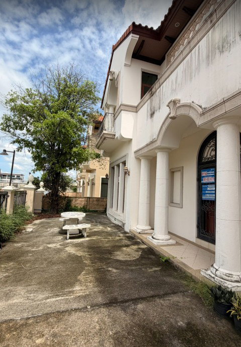 picture HOME 111.6 Sq.w. Bang Khun Thian Bangkok for 13.2M - 4/12