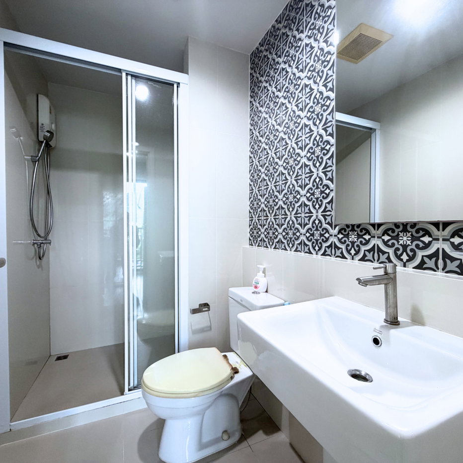 picture The Base Height Condominium Phuket - 9/9