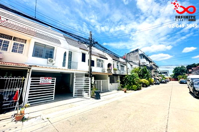 ทาวน์โฮม สถานีรถไฟฟ้าหลักสี่ : ขายทาวน์เฮาส์ 2 ชั้น ซอยวิภาวดีรังสิต 62 แยก 5 ใกล้รถไฟฟ้า 3 สาย ใกล้สนามบินดอนเมือง
