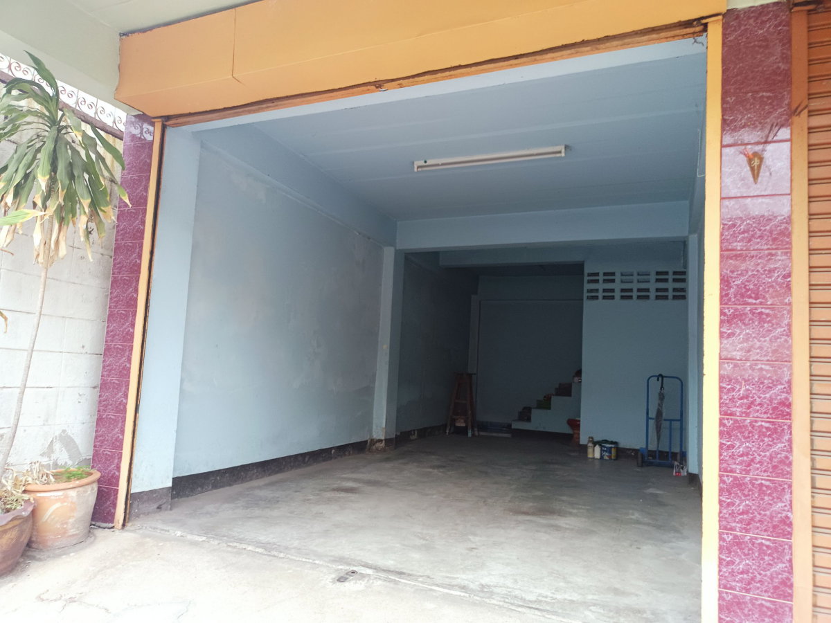 รูป ขายบ้านทรงอาคารพาณิชย์ พร้อมหอพัก - รูปที่ 3/23
