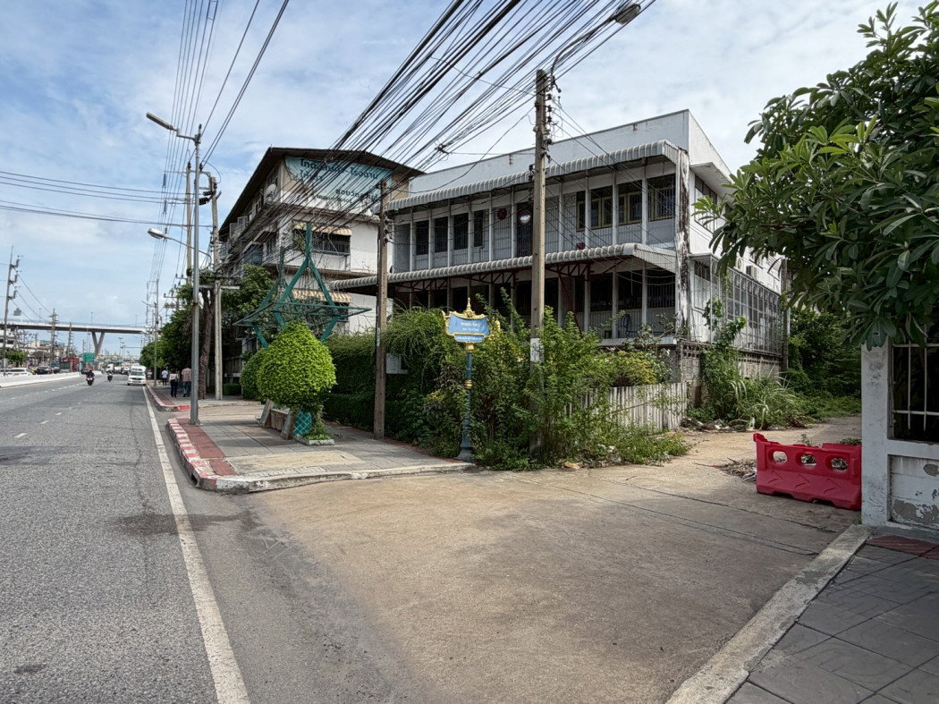 รูป ขายที่ดินผังสีม่วง 839 ตรว ติดถ.ปู่เจ้าสมิงพราย พระประแดง เหมาะโรงงาน โกดัง คลังสินค้า ทำการค้า - รูปที่ 2/11