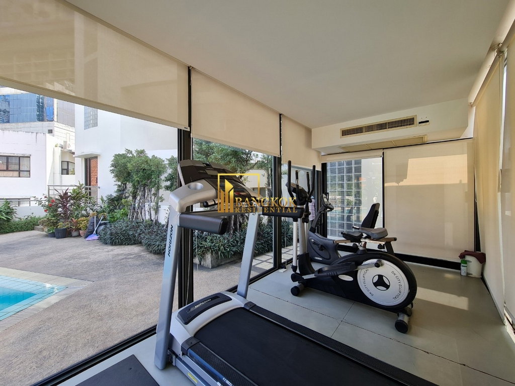 รูป Elegant 3 Bedroom Apartment in Sathorn - BR0110AP - รูปที่ 29/31
