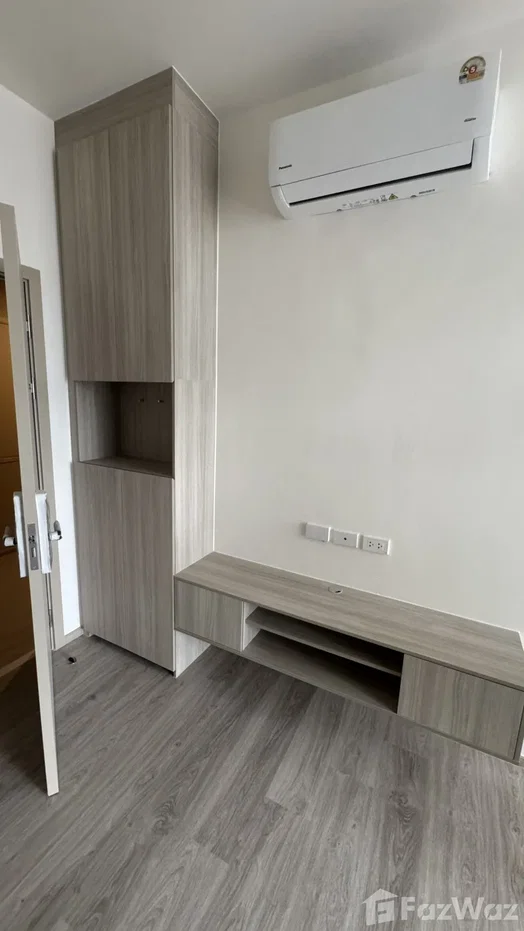 picture 1 Bedroom 6648793 - 2/8