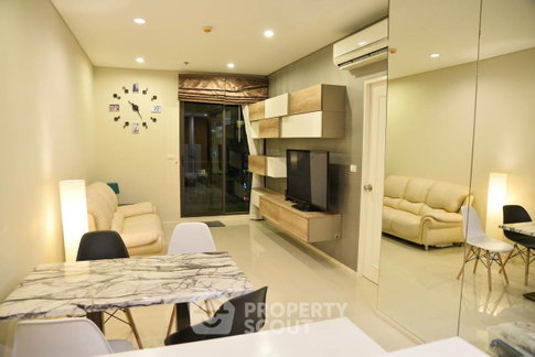 ชั้น 31 ใกล้ MRT เพชรบุรีเพียง 200 ม. คอนโด 1 ห้องนอน Villa Asoke (ID 511367)
