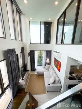 คอนโดให้เช่า 2 ห้องนอน ในโครงการ เดอะทรี สุขุมวิท 64 6648130