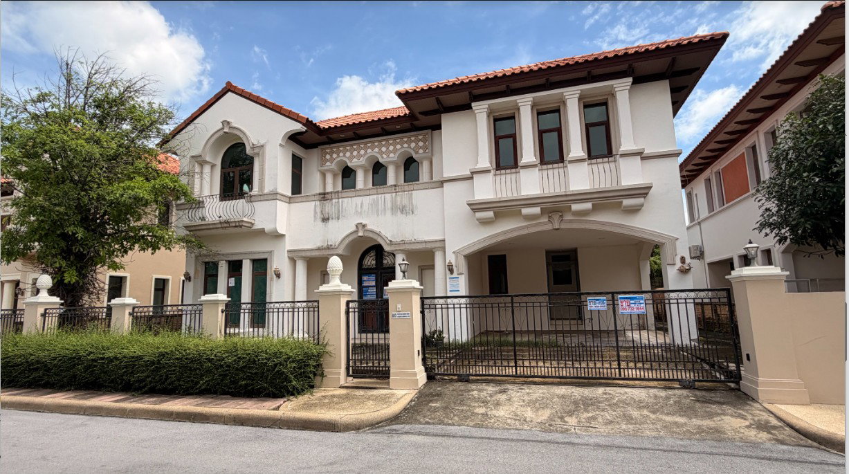 picture HOME 111.6 Sq.w. Bang Khun Thian Bangkok for 13.2M - 1/12