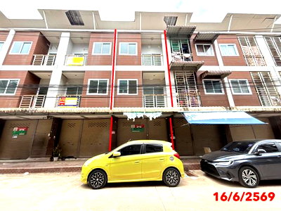 อาคารพาณิชย์ 25.8 ตร.วา ศรีทอง พาเลส เมืองสุราษฎร์ธานี สุราษฎร์ธานี 2.3M
